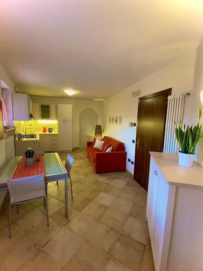 Tassullo Appartamento Le Colonne - Relais Villa Quercia מראה חיצוני תמונה